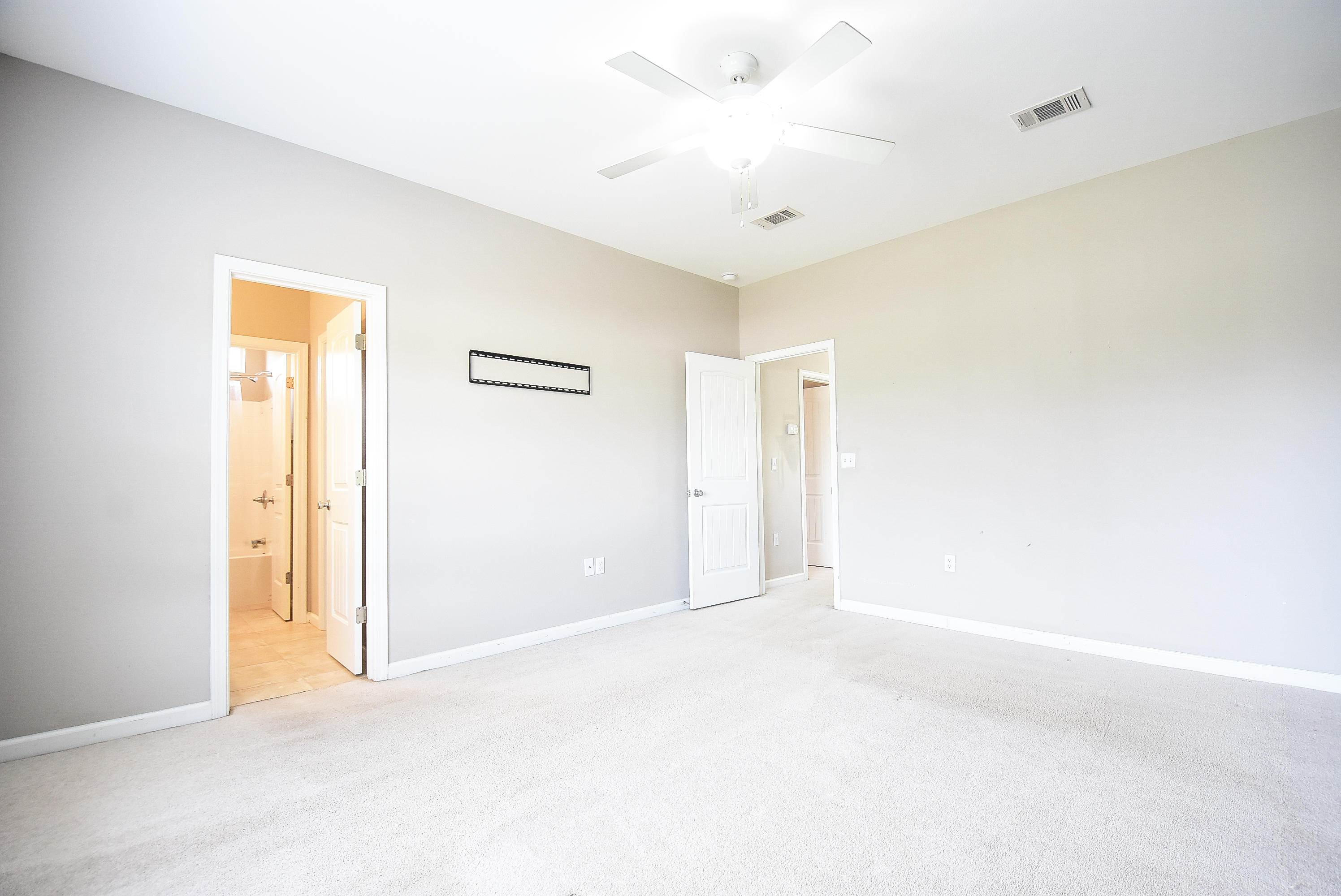REDWOOD VILLAGE - Residential