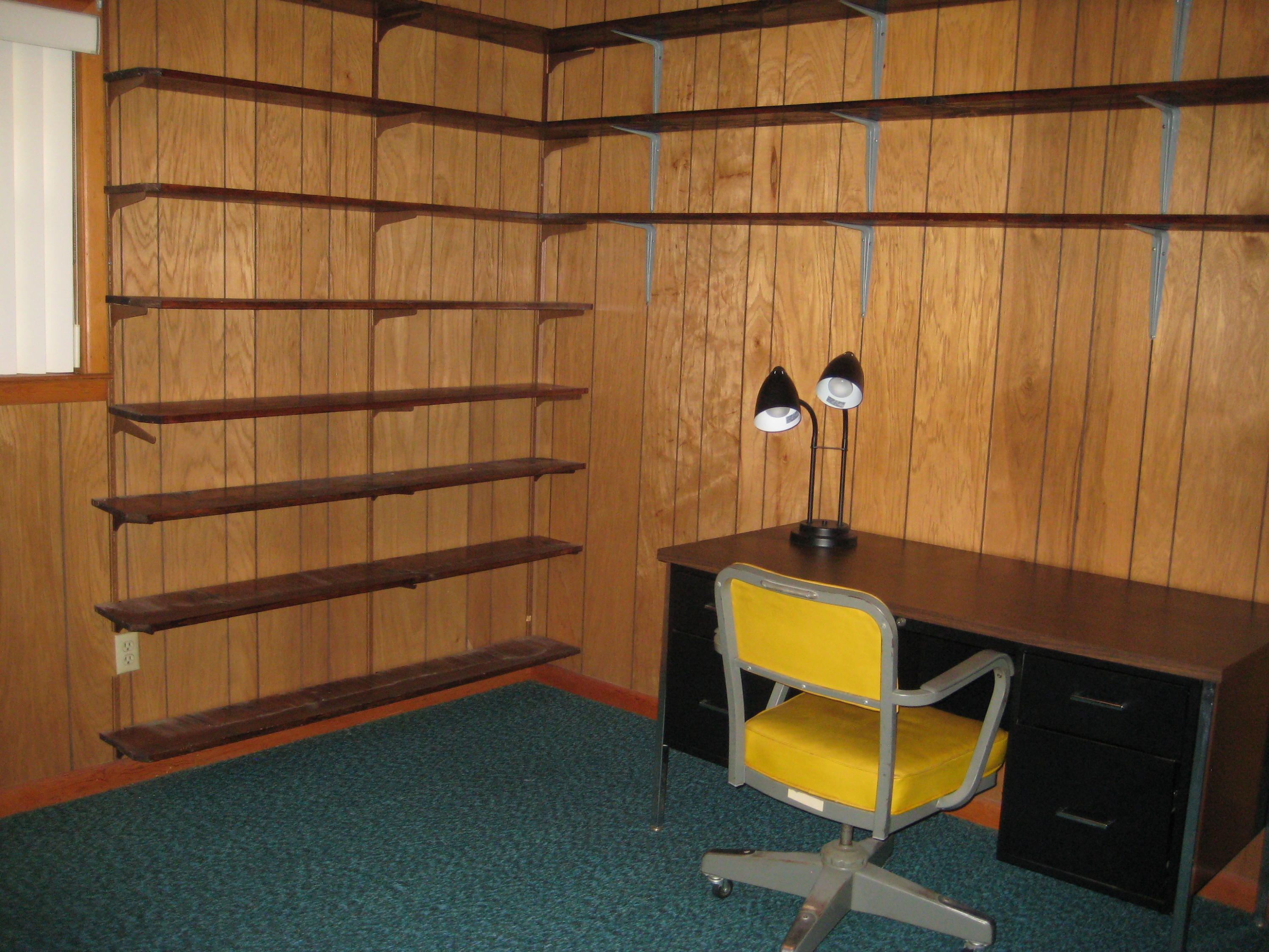 ROANOKE VILLAGE S/D - Residential