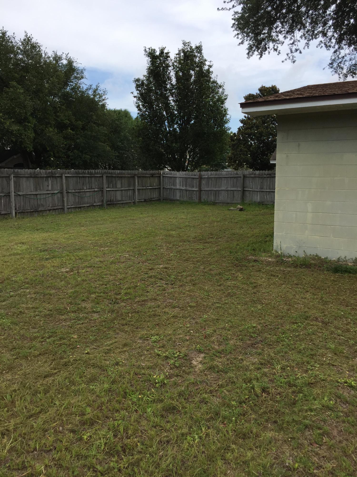 ROANOKE VILLAGE S/D - Residential