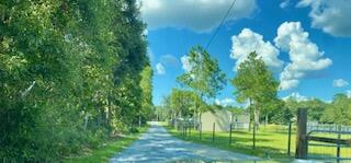 METES & BOUNDS - Land