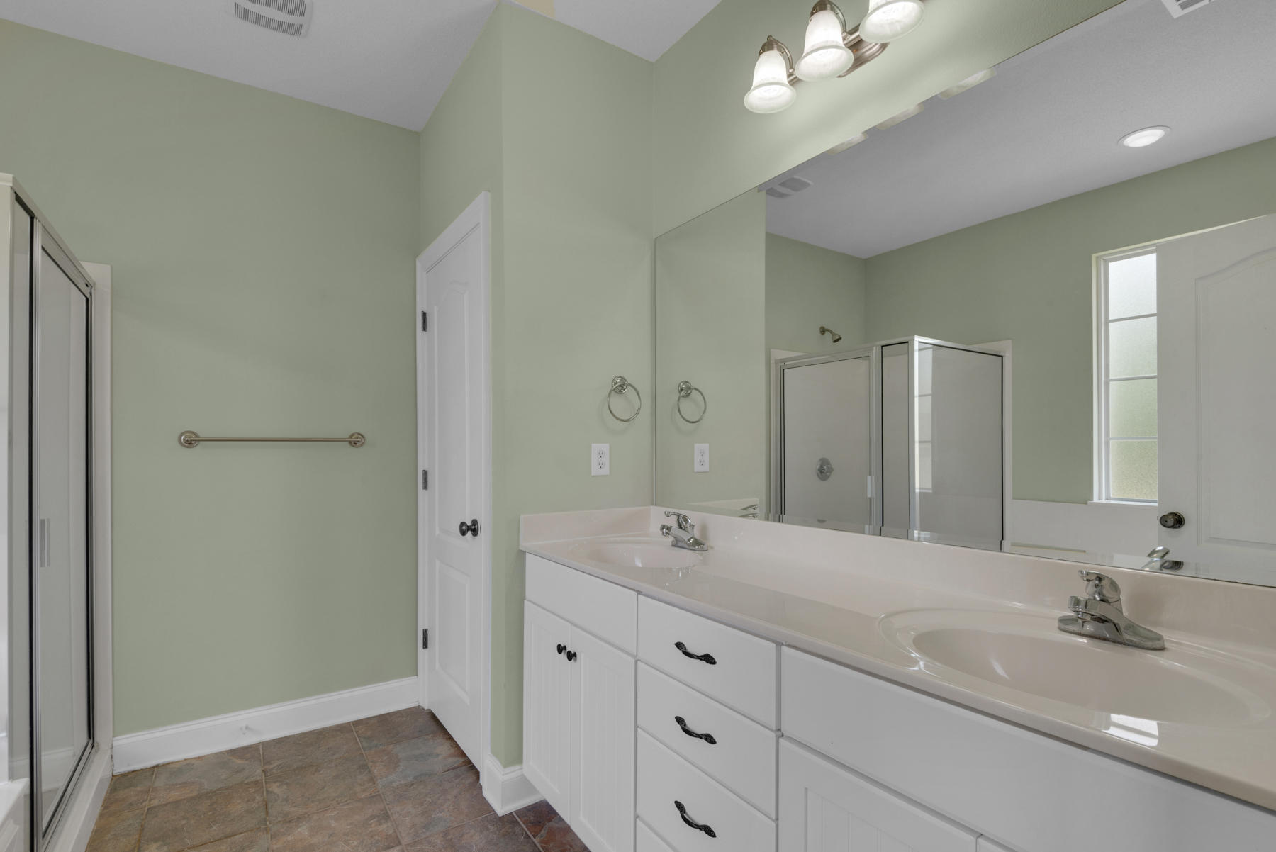 SHADOW PINES - Residential