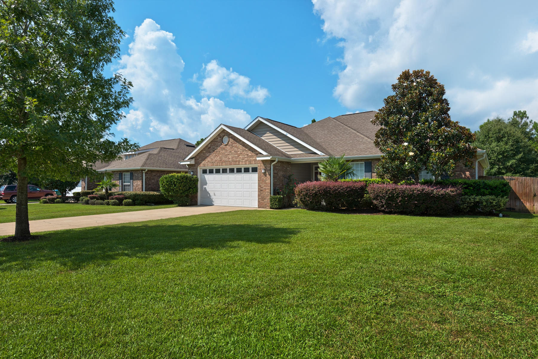 SHADOW PINES - Residential