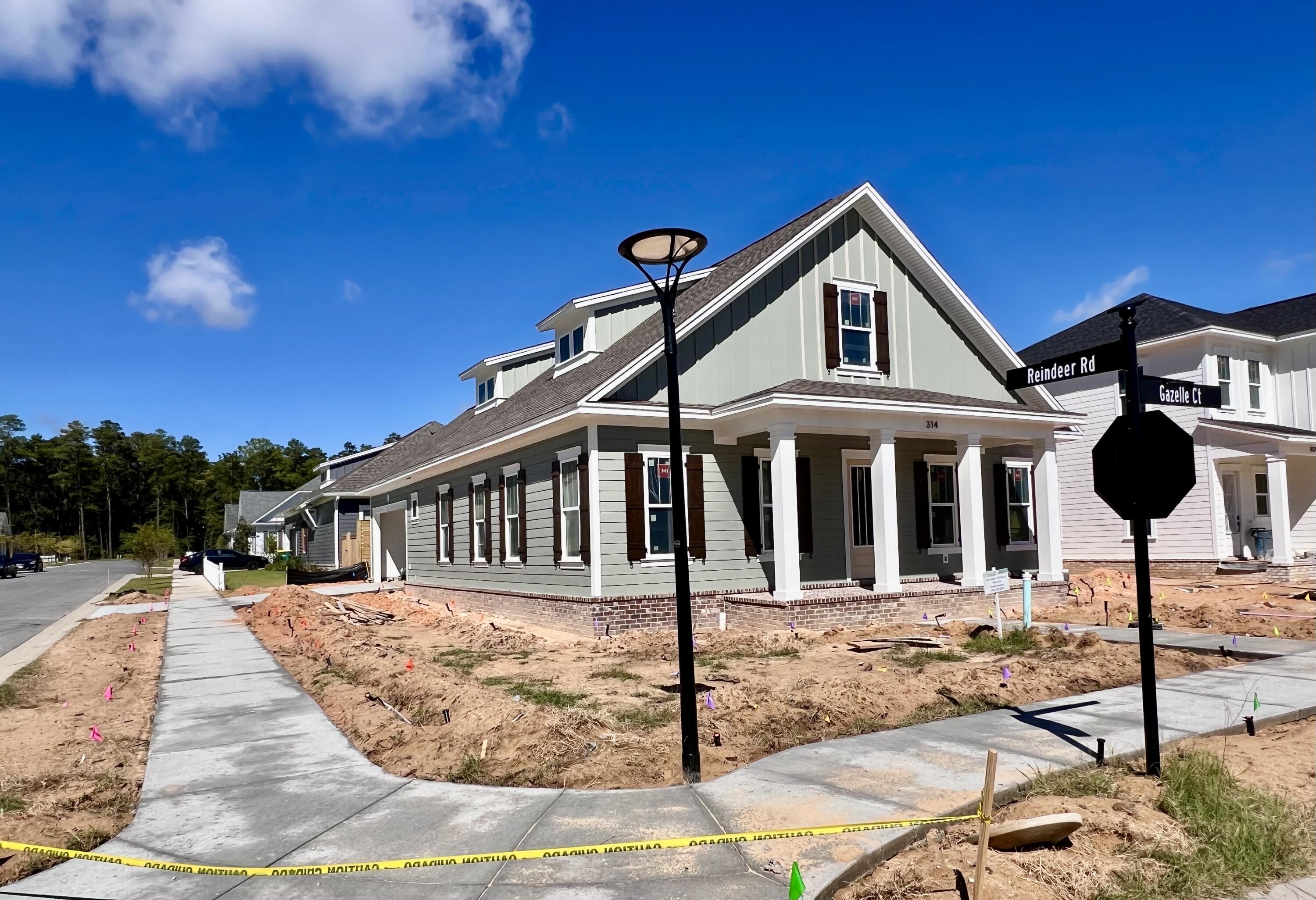 Deer Moss Creek - Residential