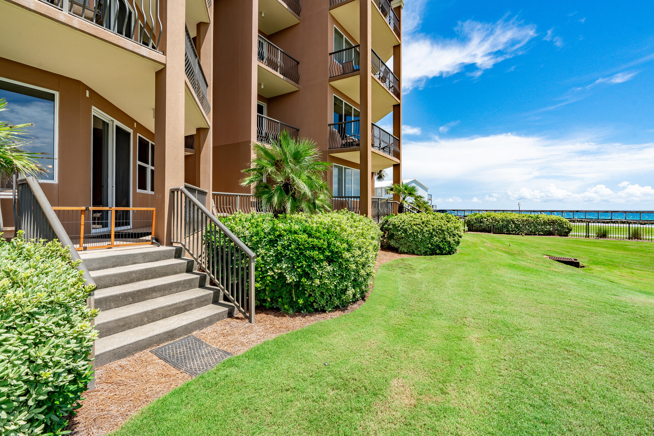 MEDITERRANEA - Residential