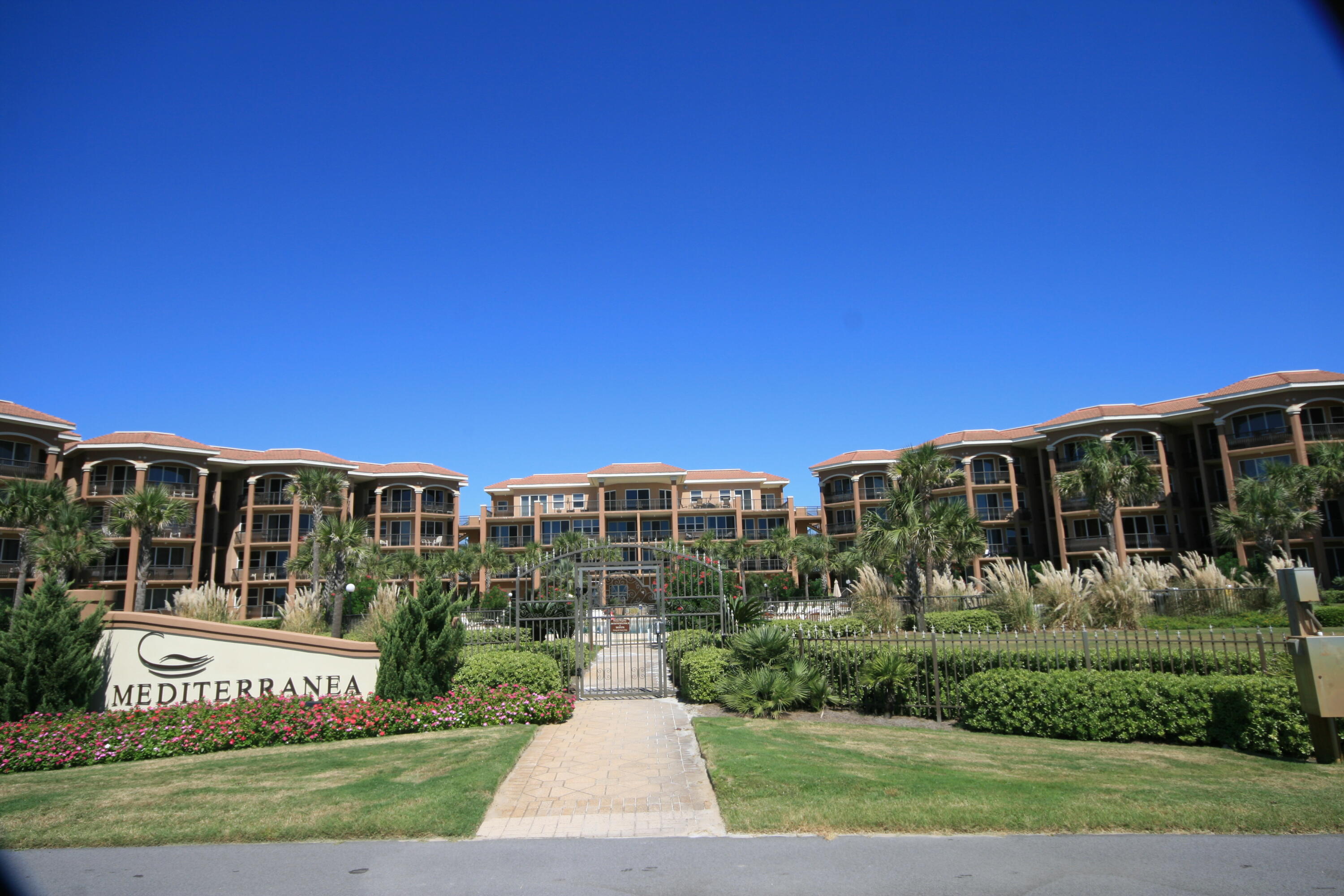 MEDITERRANEA - Residential
