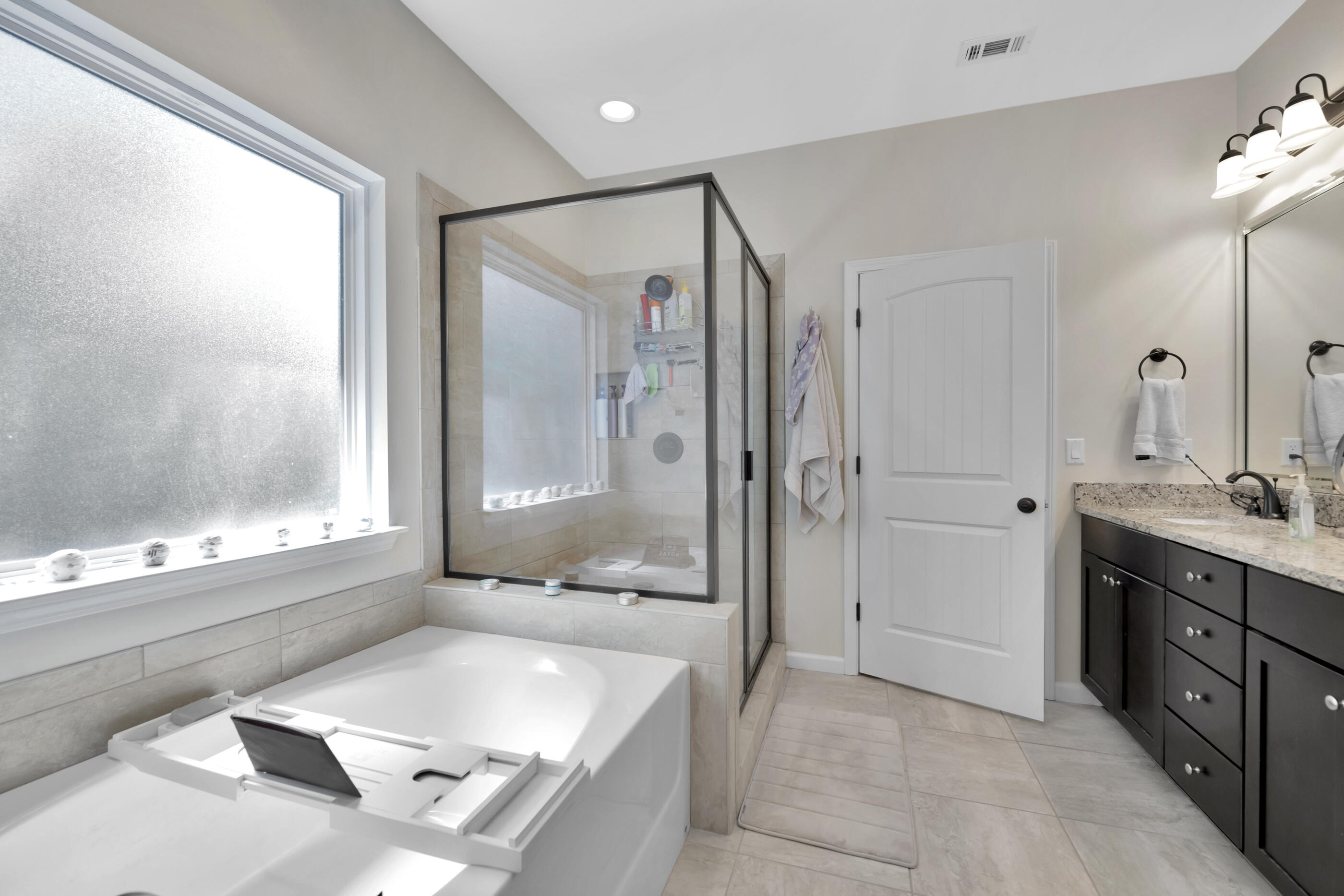 ENDICOTT VILLAGE - Residential Lease