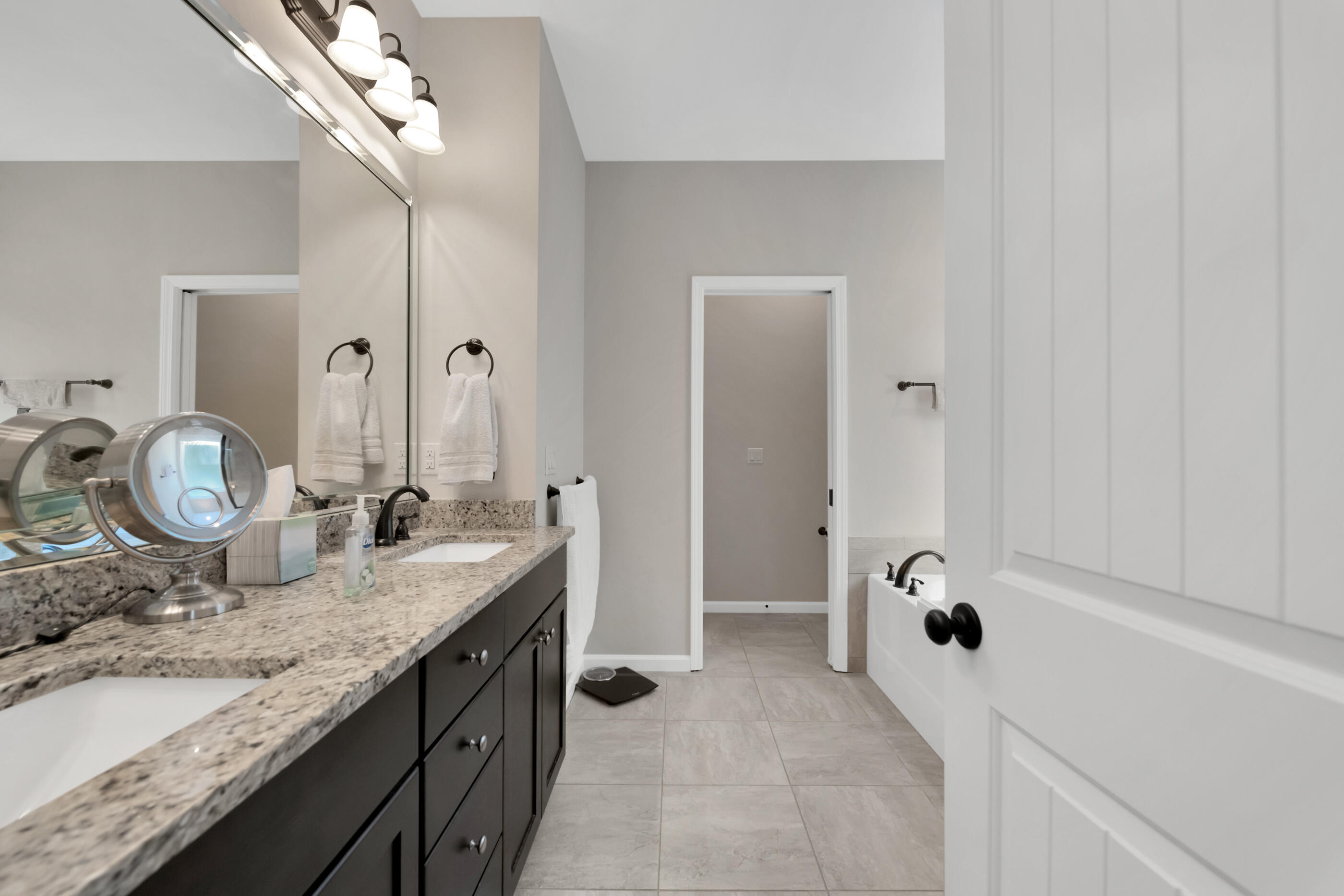 ENDICOTT VILLAGE - Residential Lease