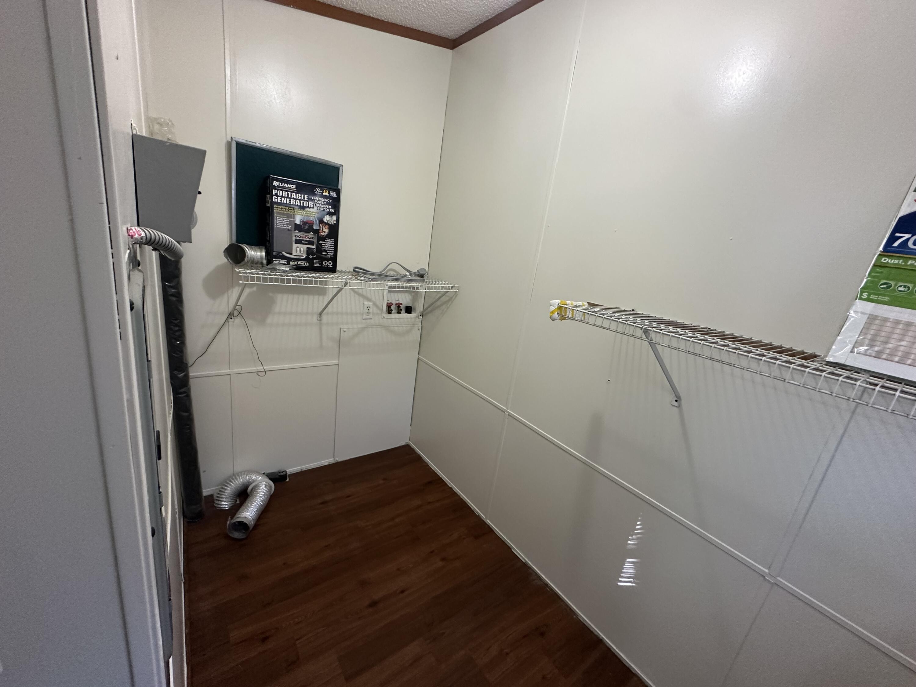 NO RECORDED SUBDIVISION - Residential