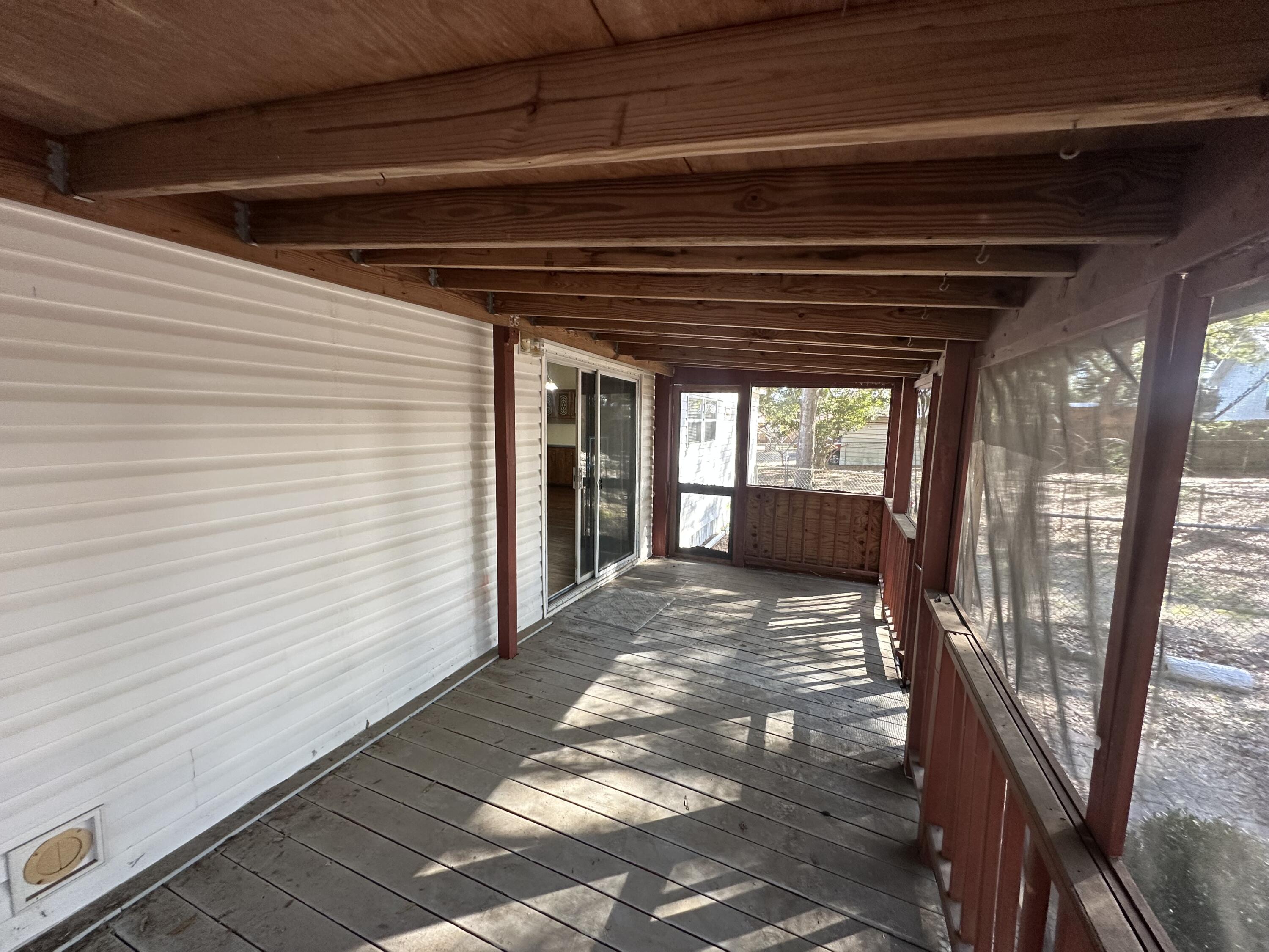 NO RECORDED SUBDIVISION - Residential