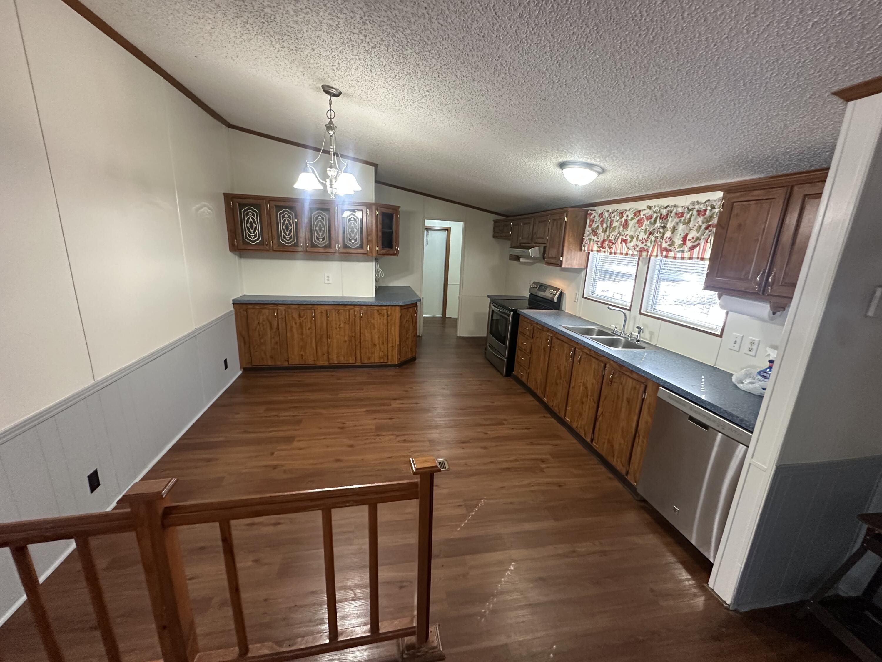 NO RECORDED SUBDIVISION - Residential