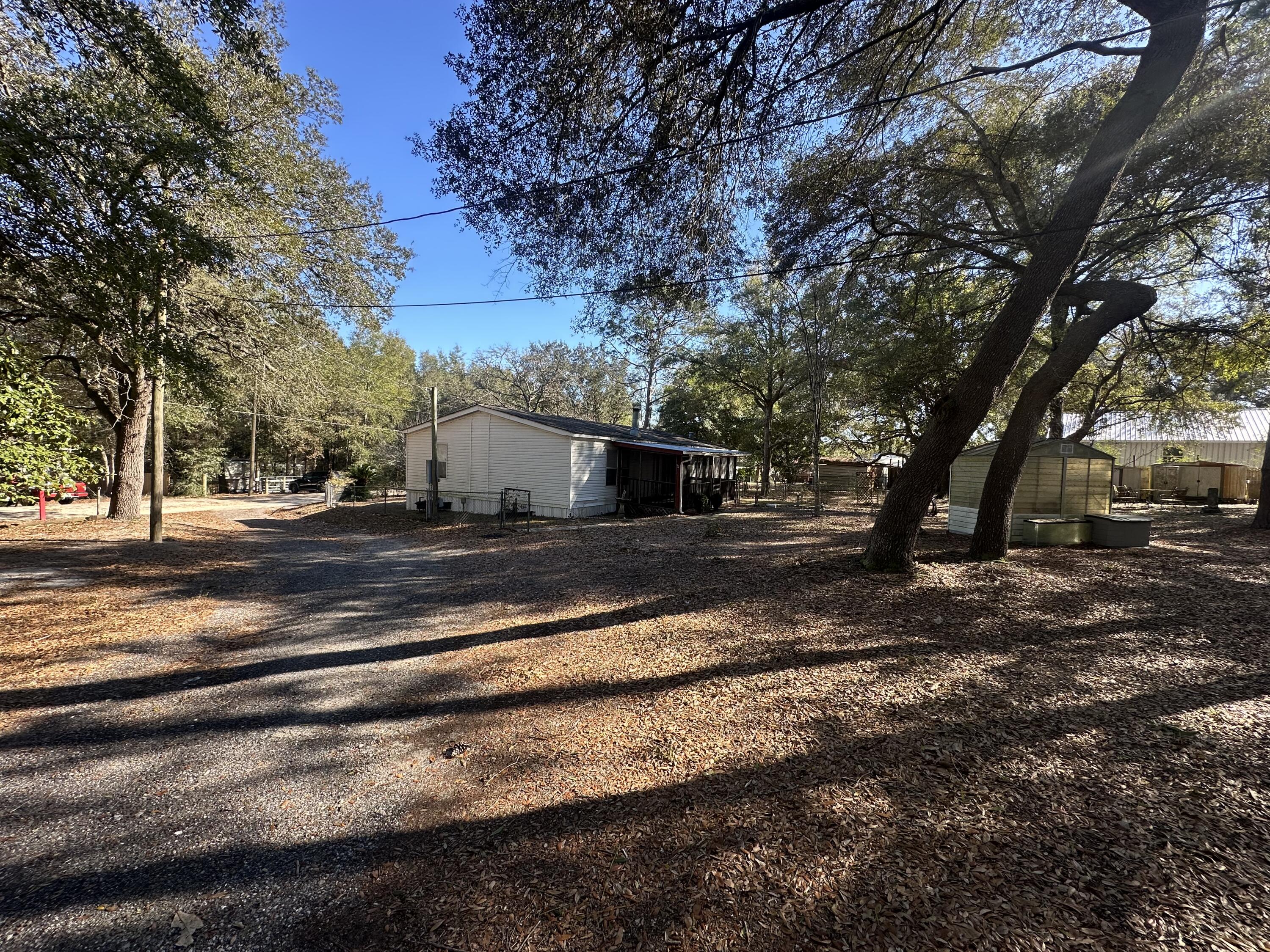 NO RECORDED SUBDIVISION - Residential