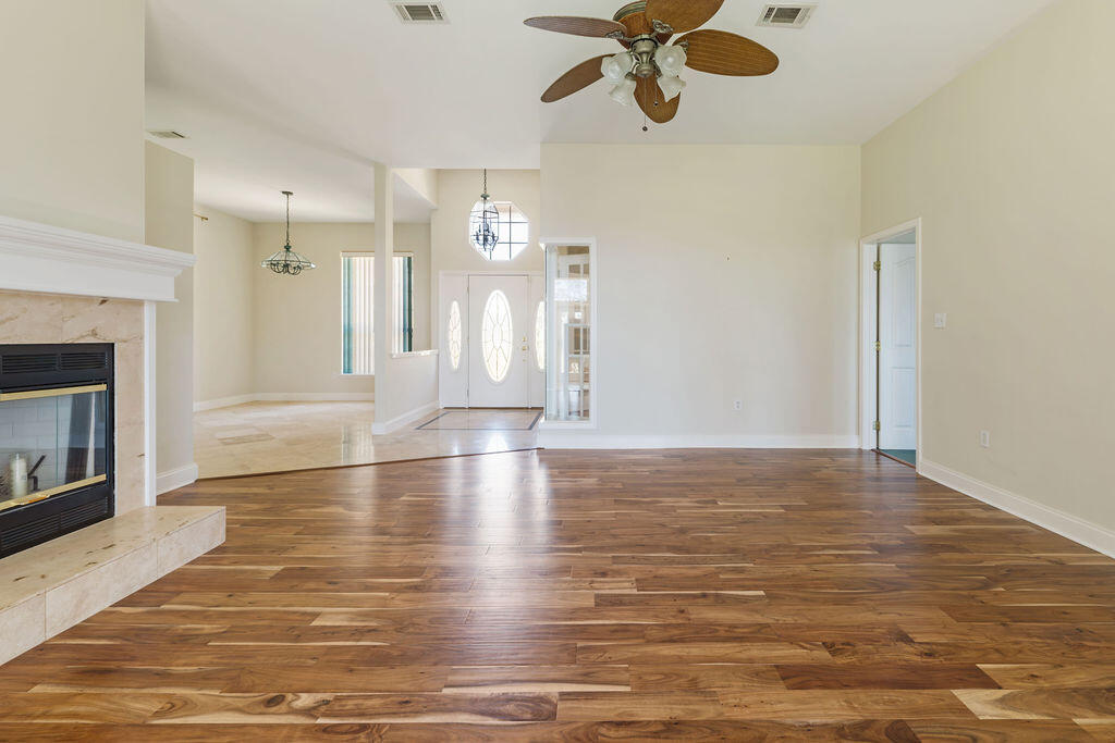 EMERALD POINTE PLAT 3 - Residential