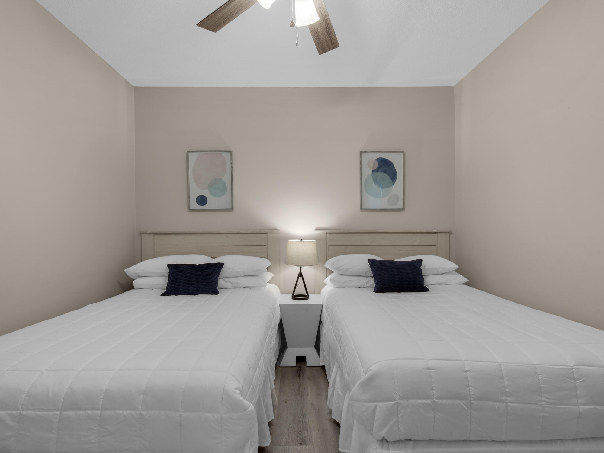 HIDDEN DUNES BEACH COTTAGES 2 - Residential