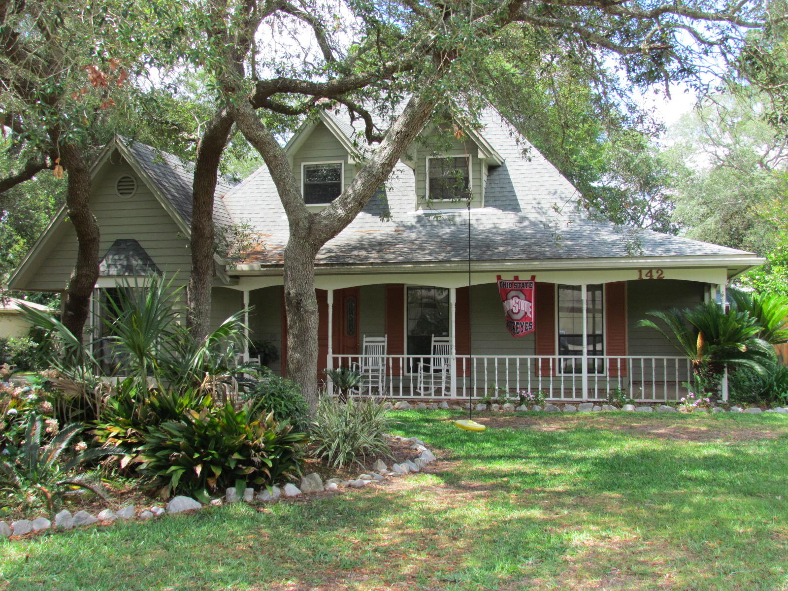 RAINTREE ESTATES - Residential Lease