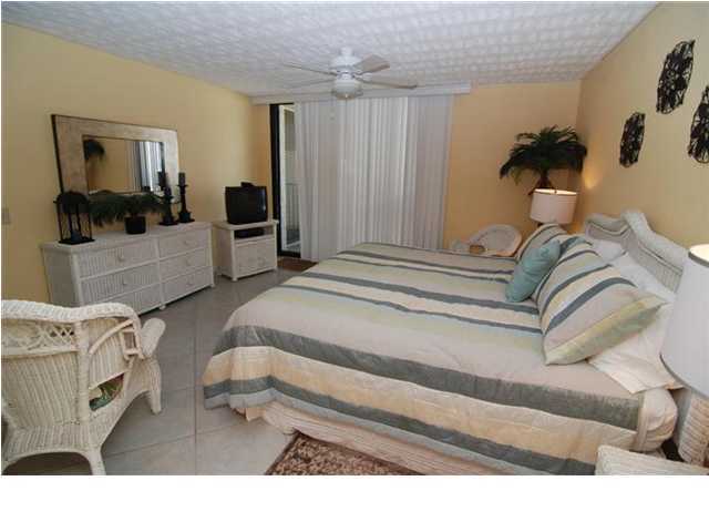 MAINSAIL CONDO PH 5 - Residential