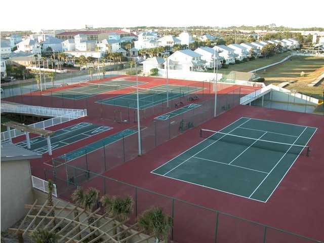 MAINSAIL CONDO PH 5 - Residential