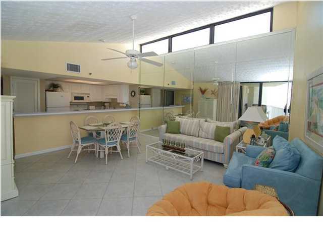 MAINSAIL CONDO PH 5 - Residential