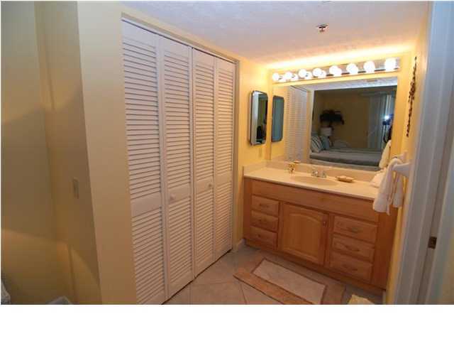 MAINSAIL CONDO PH 5 - Residential