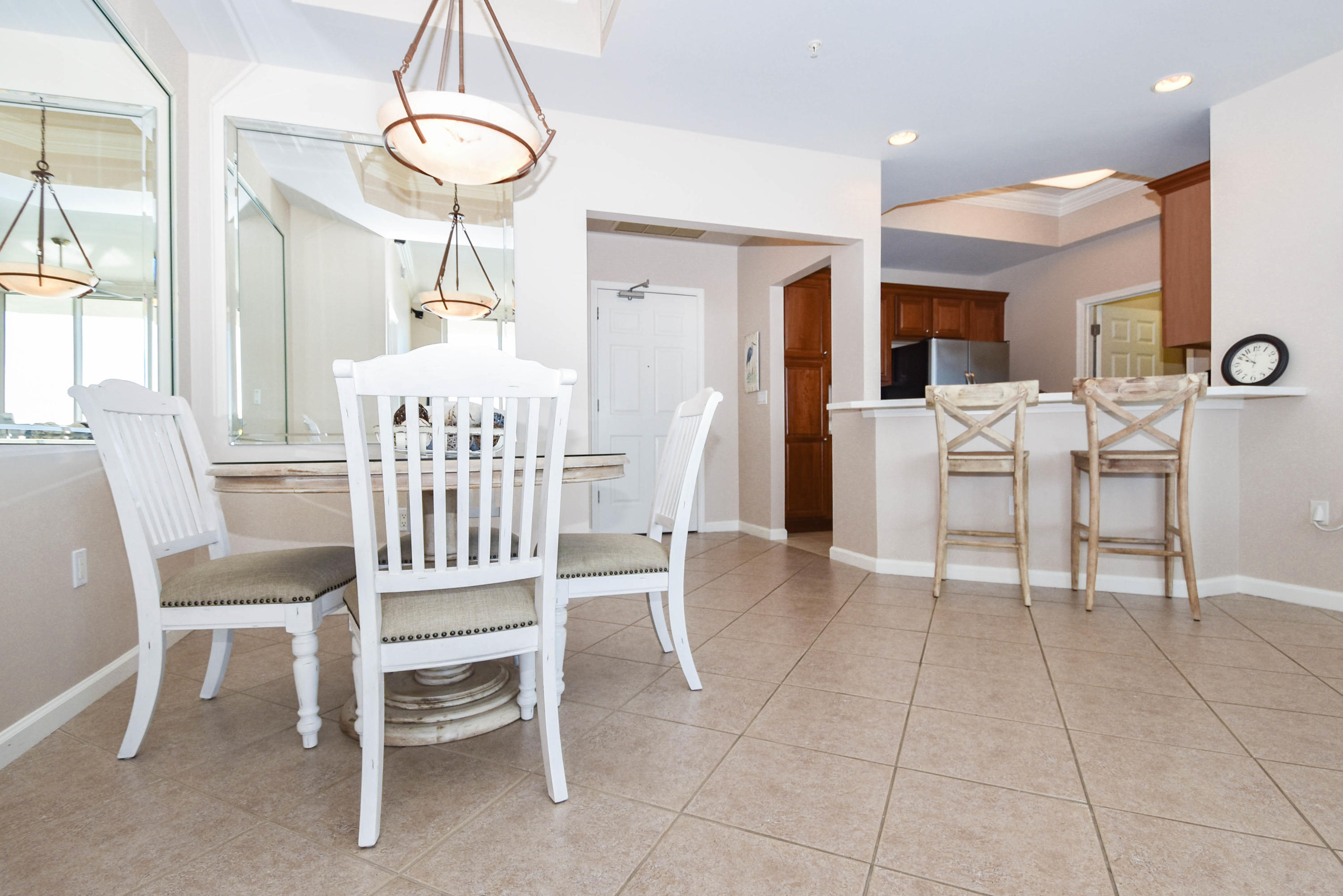 SILVER BEACH TOWERS WEST - Residential