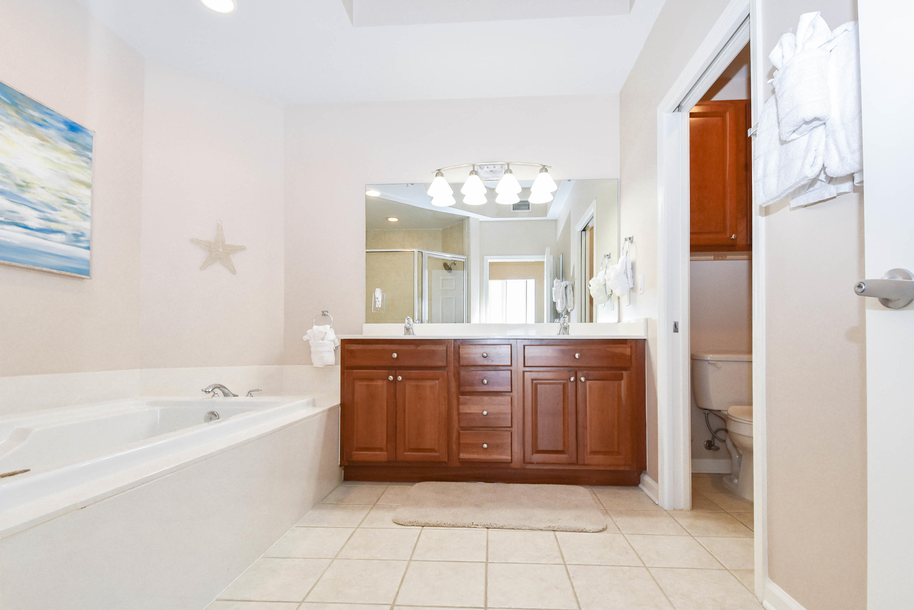 SILVER BEACH TOWERS WEST - Residential