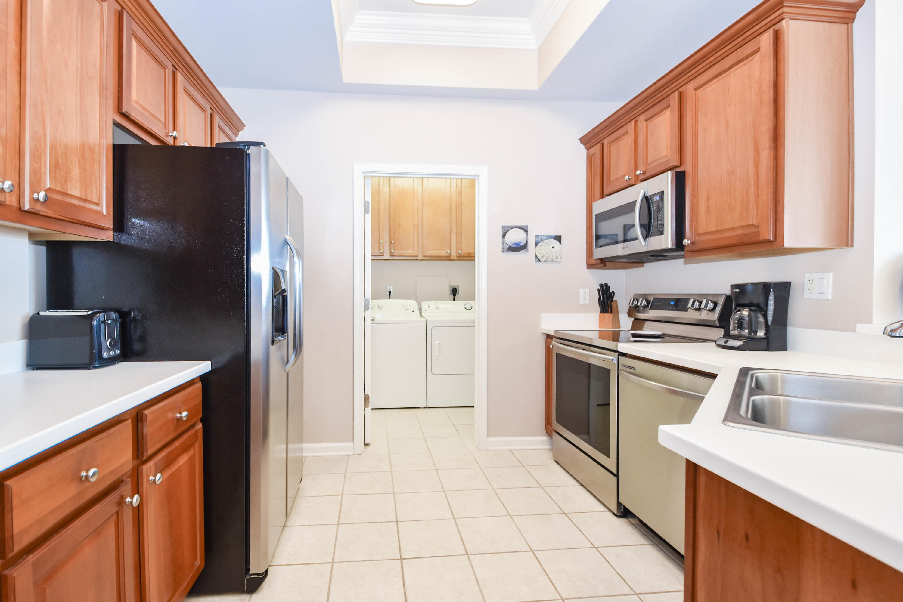 SILVER BEACH TOWERS WEST - Residential