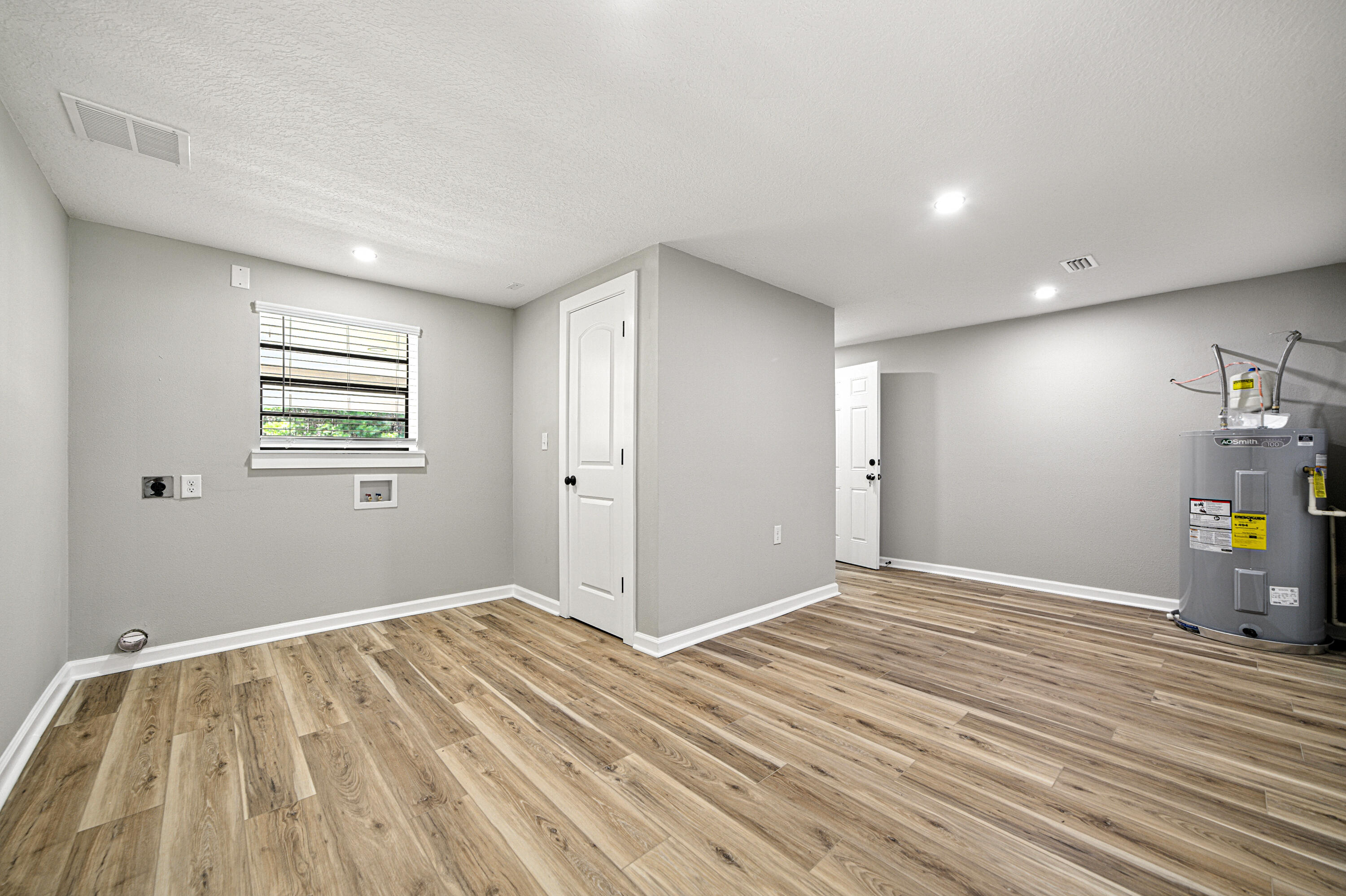NONESUCH WAY - Residential