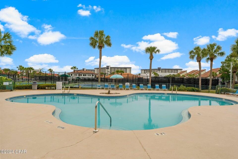 EDGEWATER GOLF VILLAS 3A CONDO - Residential