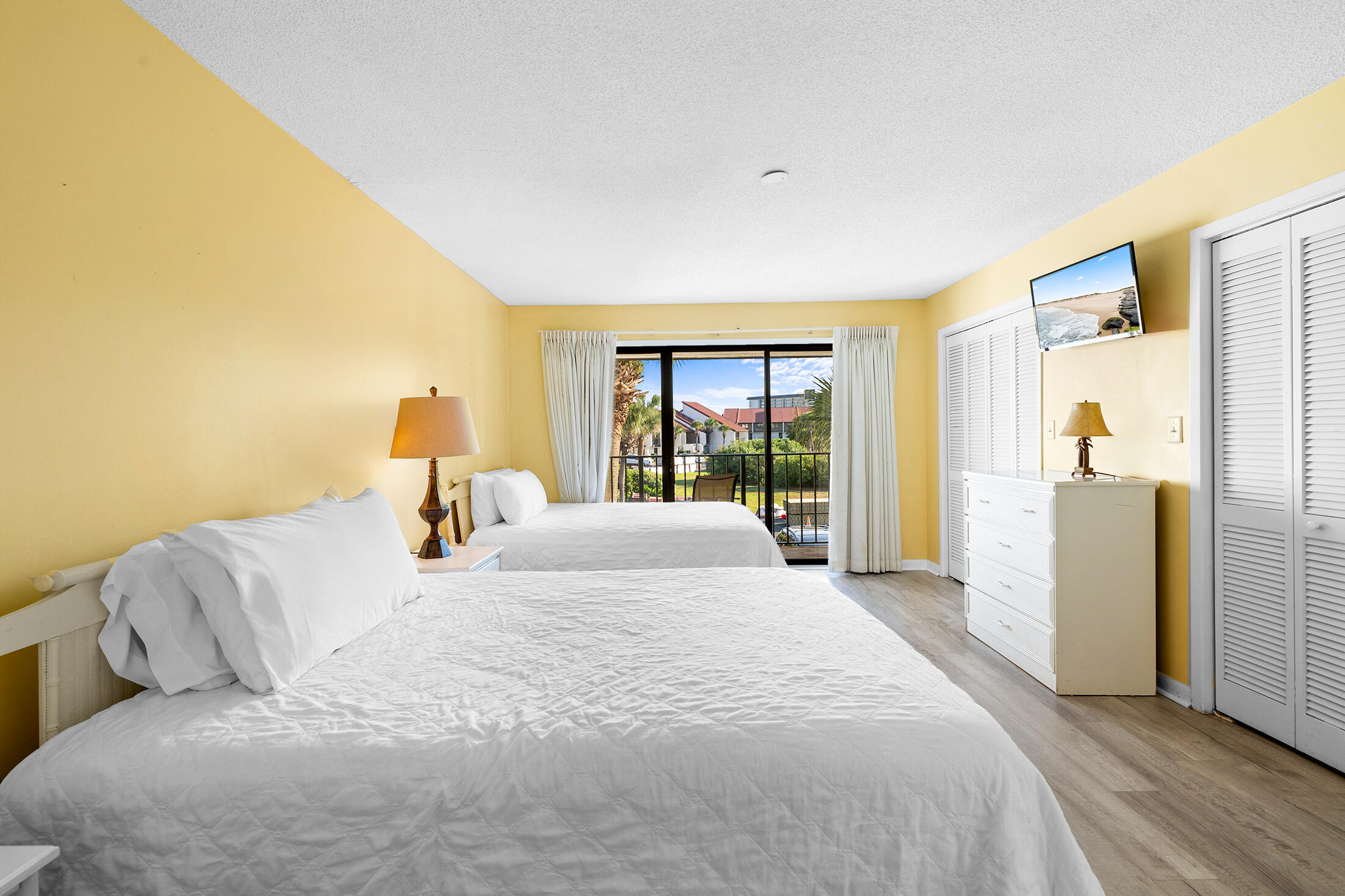 EDGEWATER GOLF VILLAS 3A CONDO - Residential