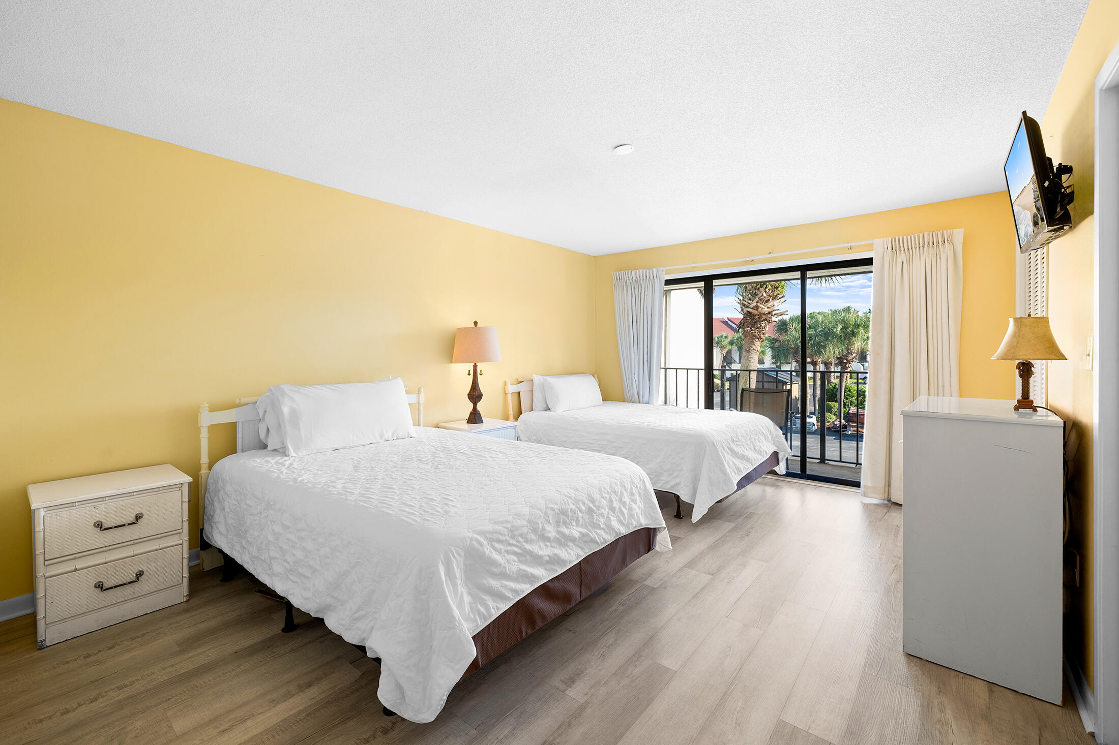 EDGEWATER GOLF VILLAS 3A CONDO - Residential