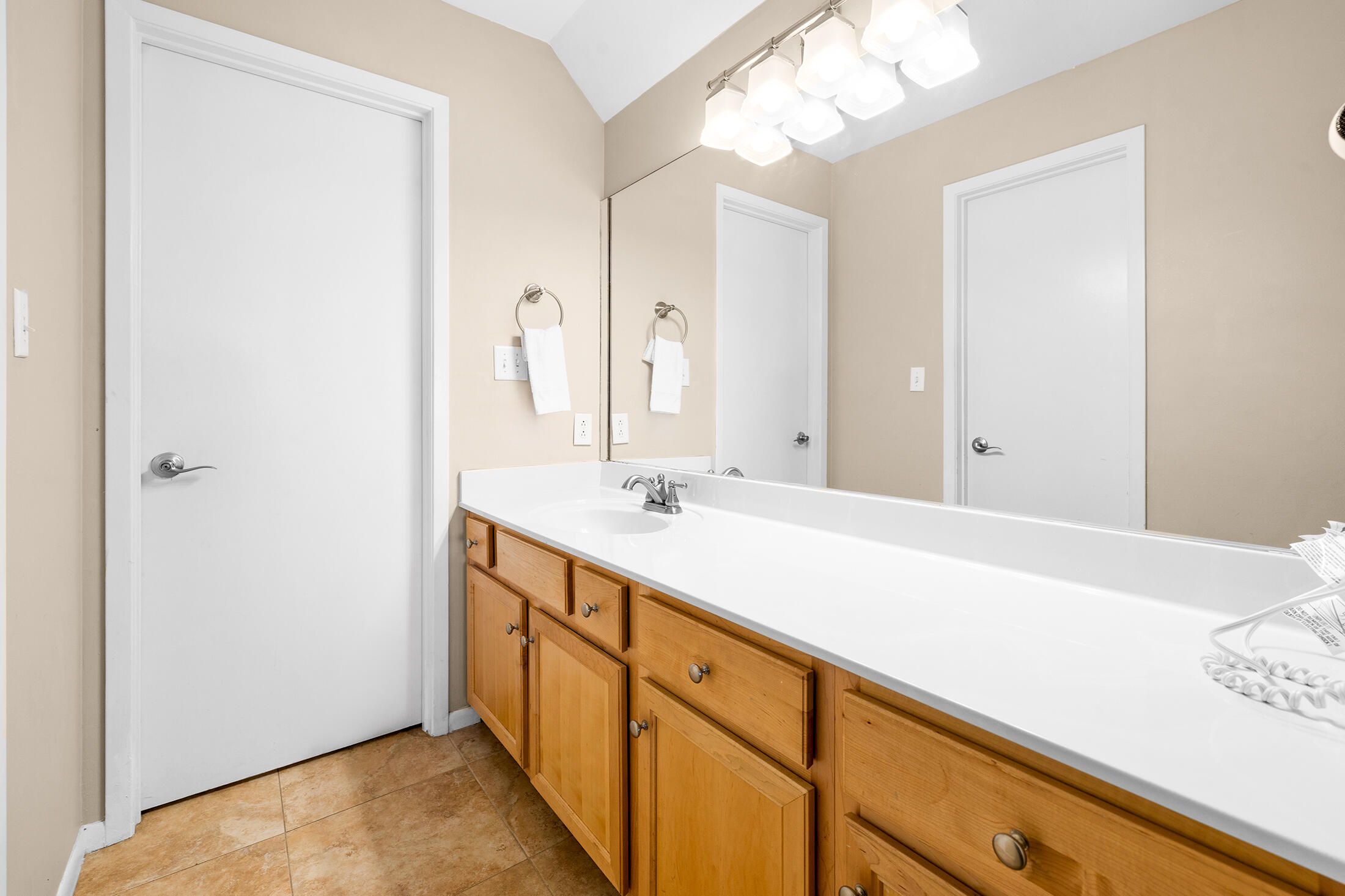 EDGEWATER GOLF VILLAS 3A CONDO - Residential