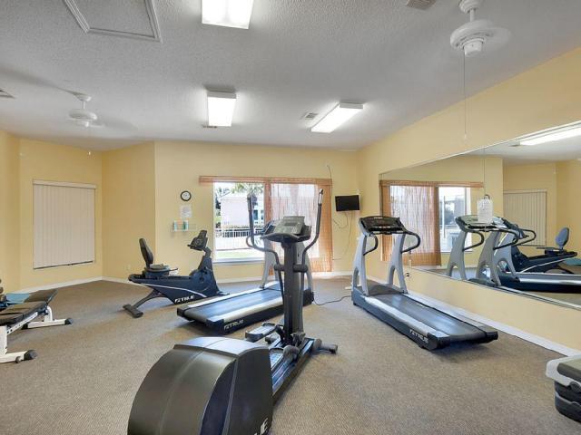 MARAVILLA CONDO 1 - Residential