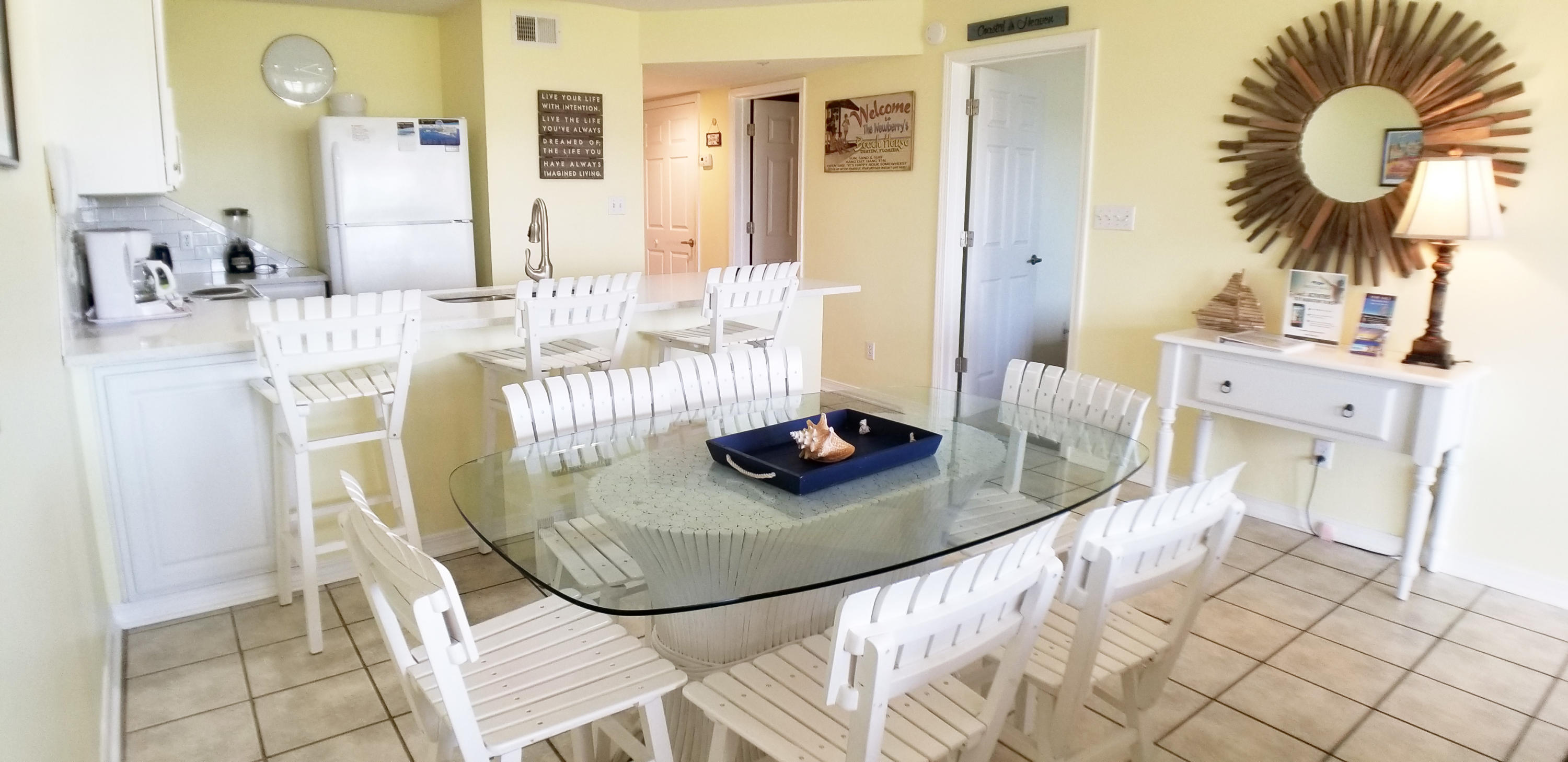 MARAVILLA CONDO 1 - Residential