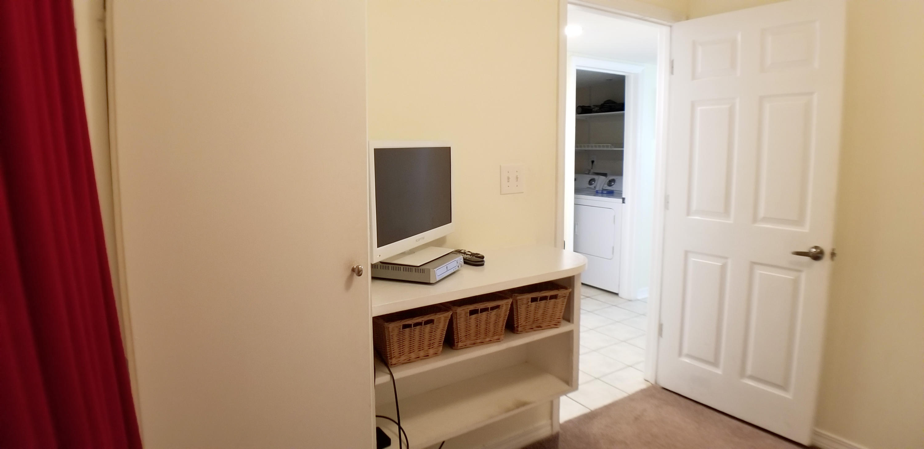 MARAVILLA CONDO 1 - Residential