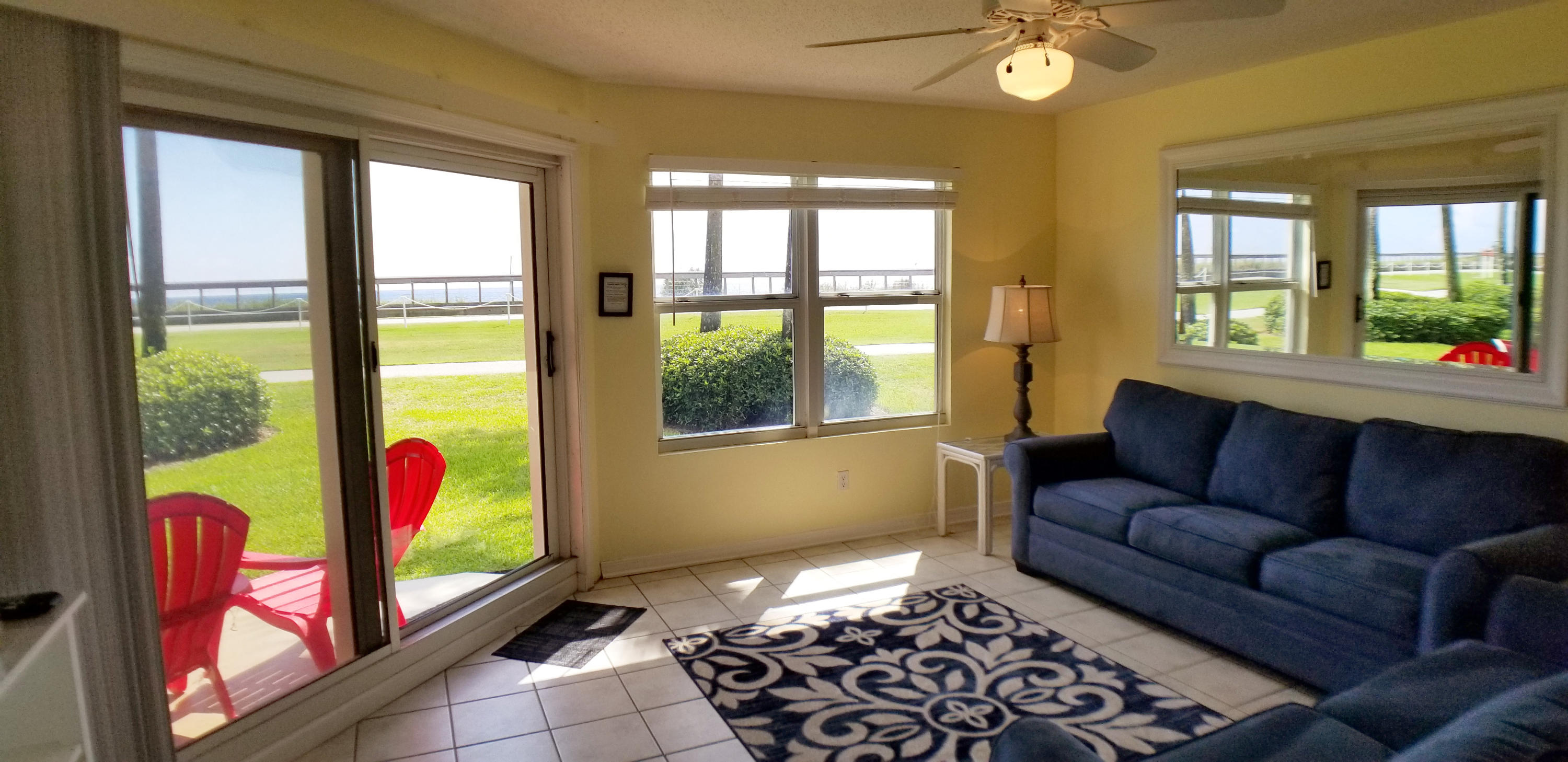 MARAVILLA CONDO 1 - Residential