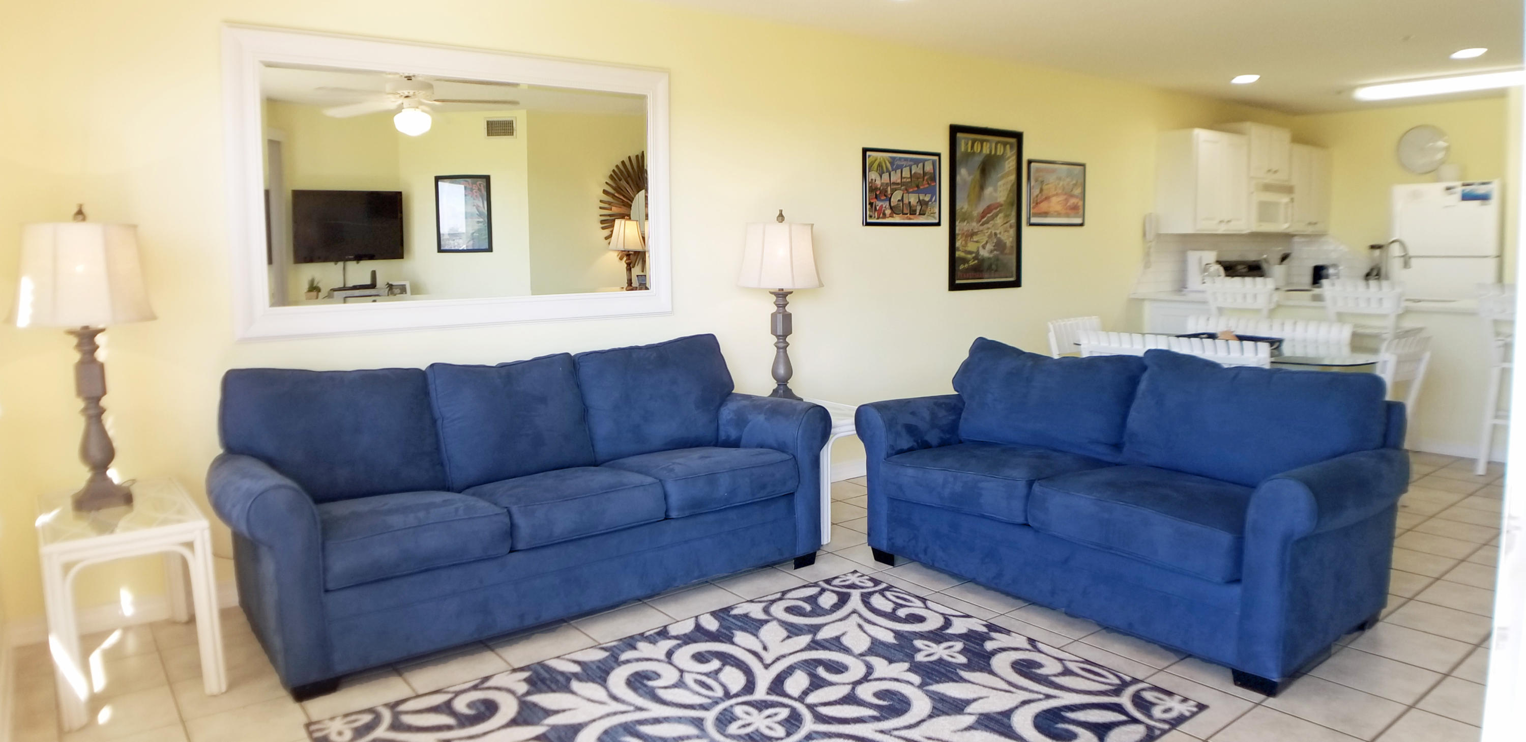 MARAVILLA CONDO 1 - Residential