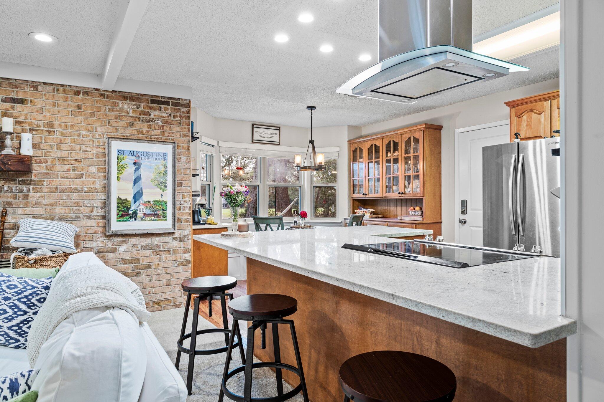 ROCKY BAYOU ESTATES 01 - Residential Lease