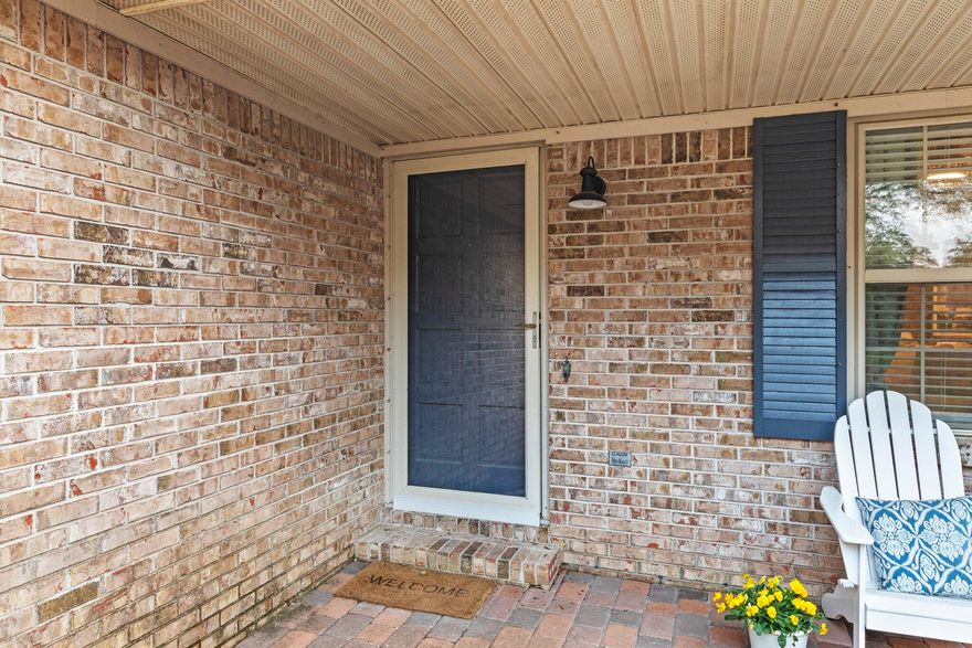 Looking for a family home that has it all? Look no further! Huge lot, 4b/2b open floor plan home, with recently renovated kitchen & bathrooms! Enjoy your morning coffee in the spacious sunroom that overlooks the 13th hole of the Rocky Bayou Golf Course or create a workshop area in the huge 41 x20 garage! Located in sought-after Rocky Bayou on a quiet, cul-de-sac street, you'll be conveniently located - Eglin, Destin beaches, Publix and Chick Fil A! Zoned for A schools (Plew, Ruckel, Niceville). You won't want to miss this one - call for a showing today! Pets considered, but restrictions apply. Pets must be spayed/neutered, housebroken and current on all shots. Requires a non-refundable pet fee. Any person at least 18 years old must apply separately. Tenants required to carry renter's Insu