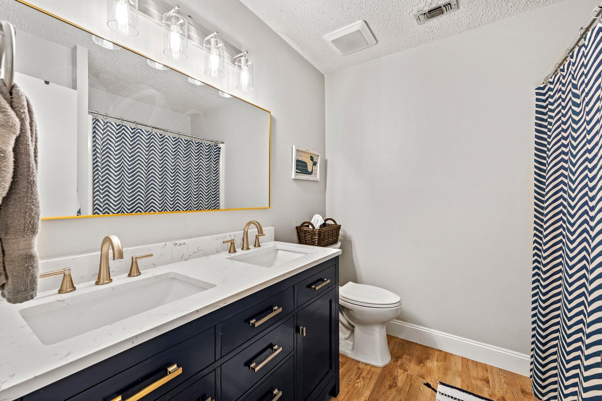 ROCKY BAYOU ESTATES 01 - Residential Lease