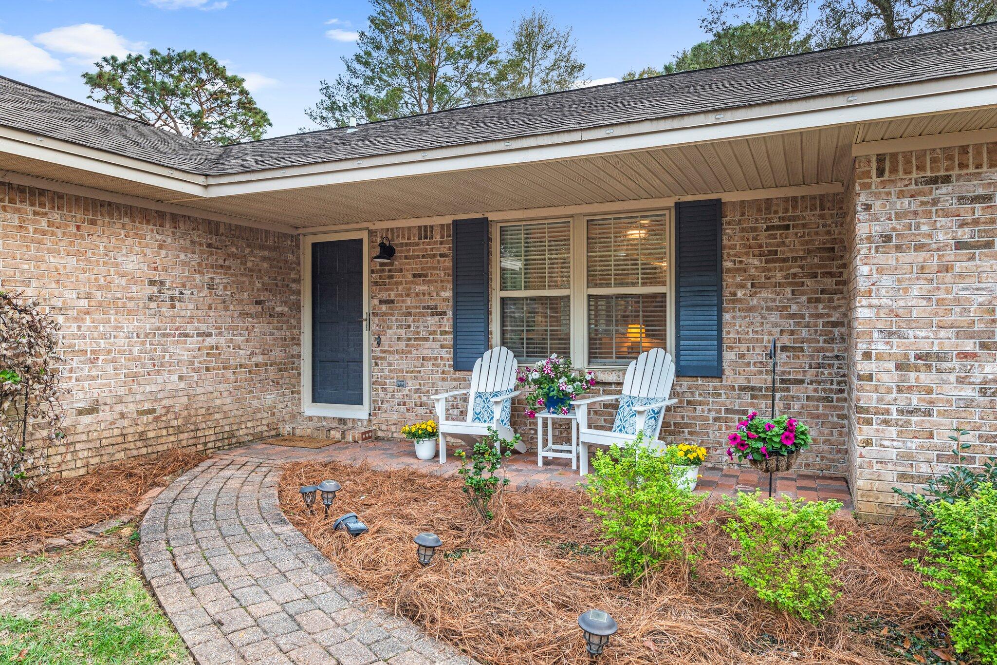 ROCKY BAYOU ESTATES 01 - Residential Lease