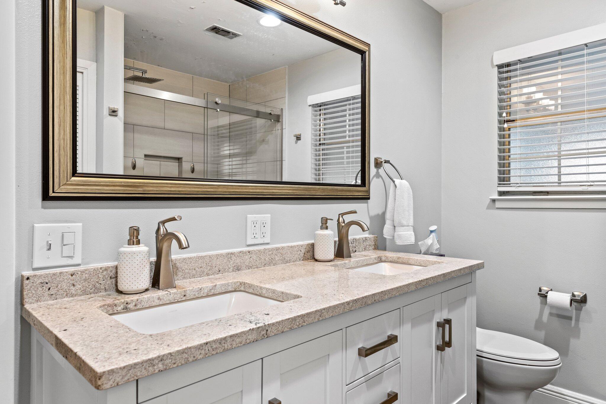 ROCKY BAYOU ESTATES 01 - Residential Lease