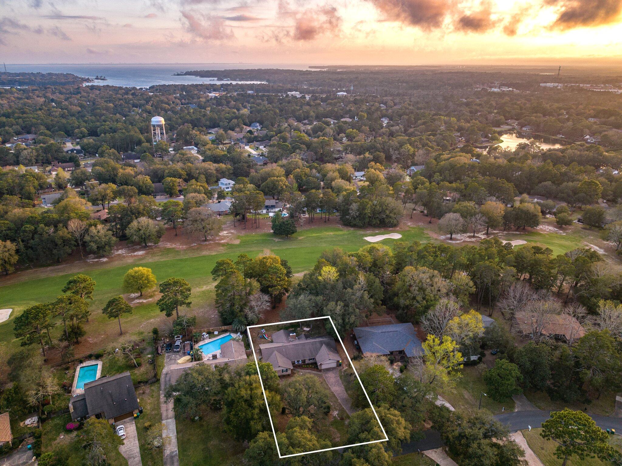 ROCKY BAYOU ESTATES 01 - Residential Lease