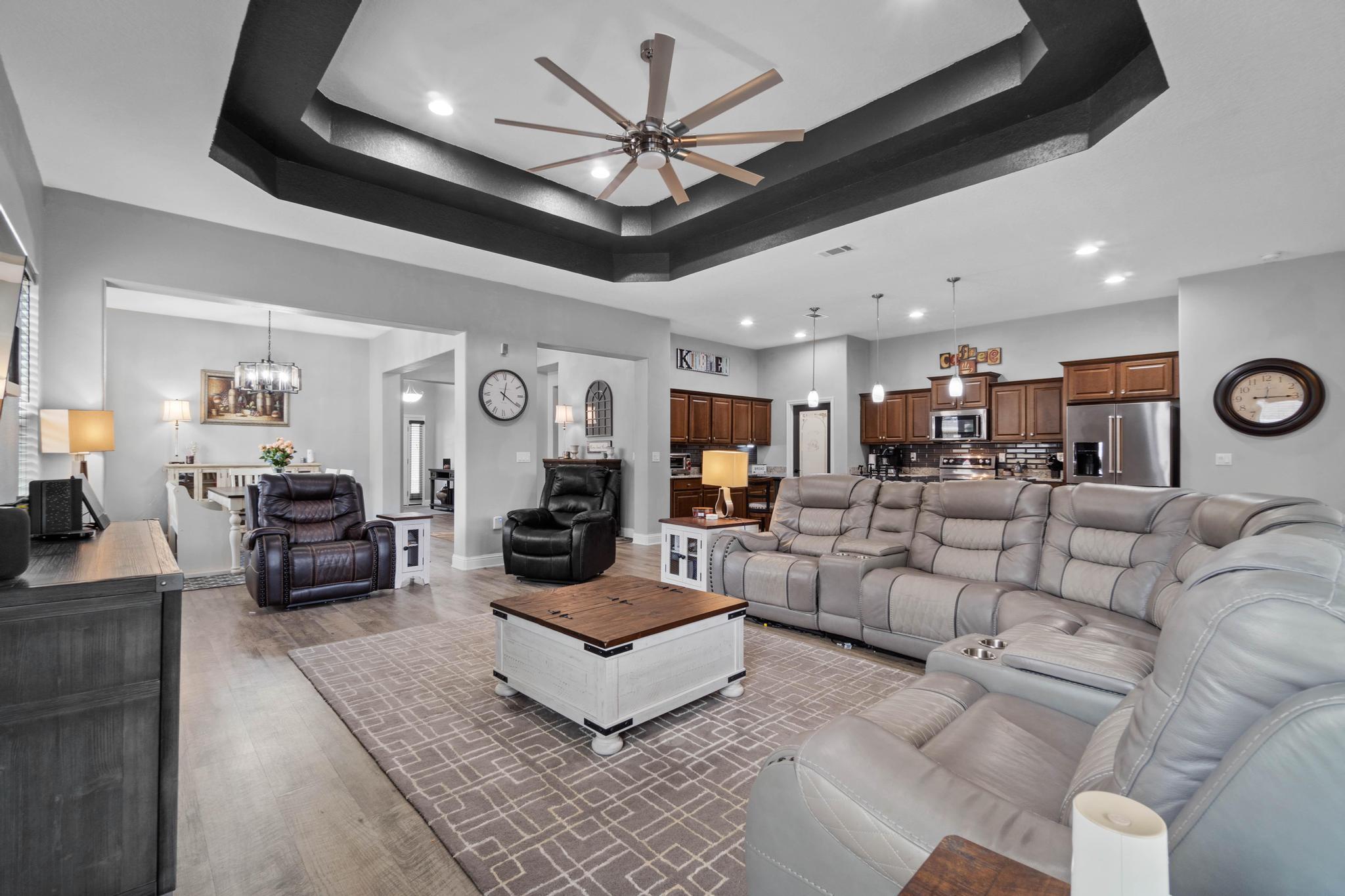 NO RECORDED SUBDIVISION - Residential