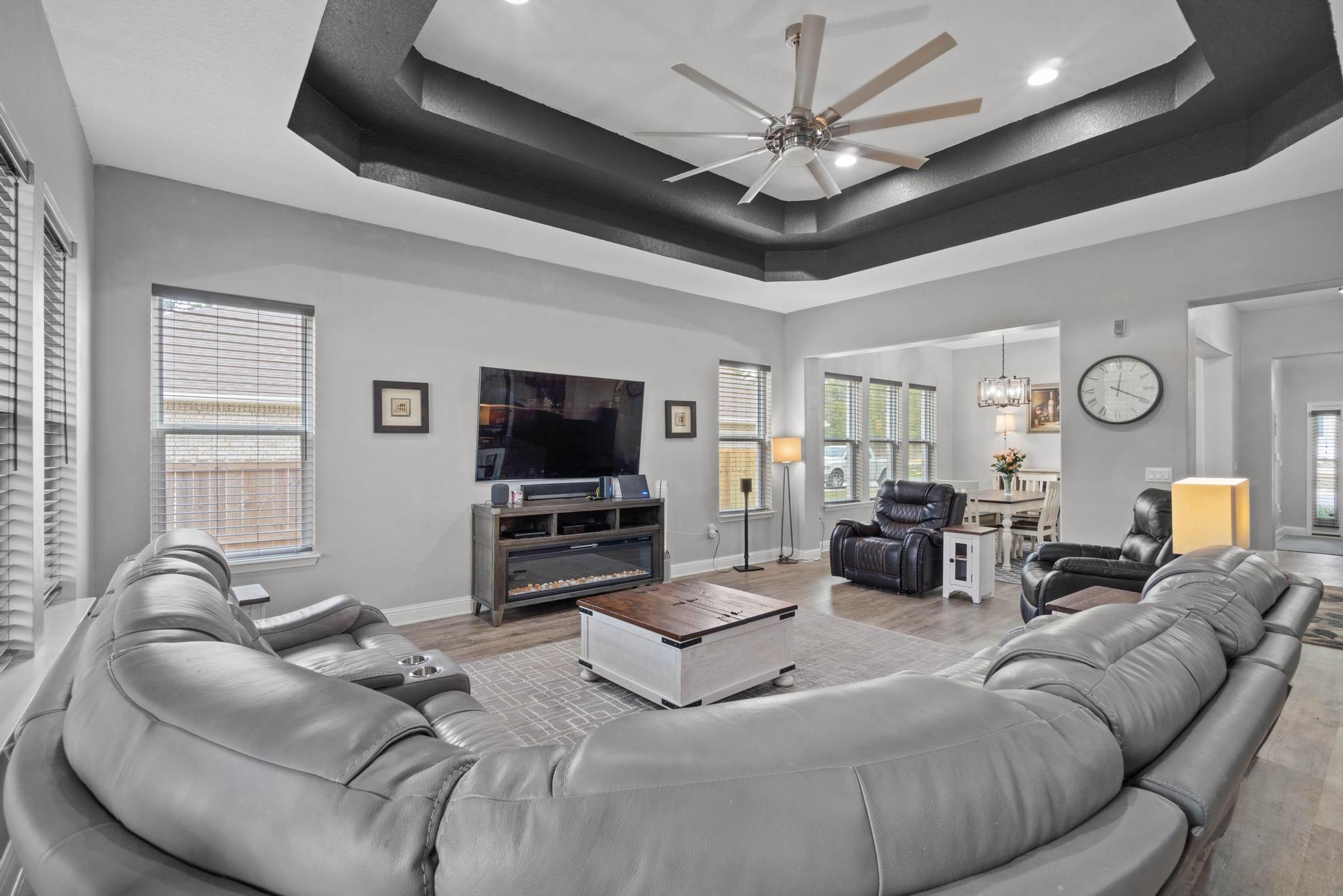 NO RECORDED SUBDIVISION - Residential