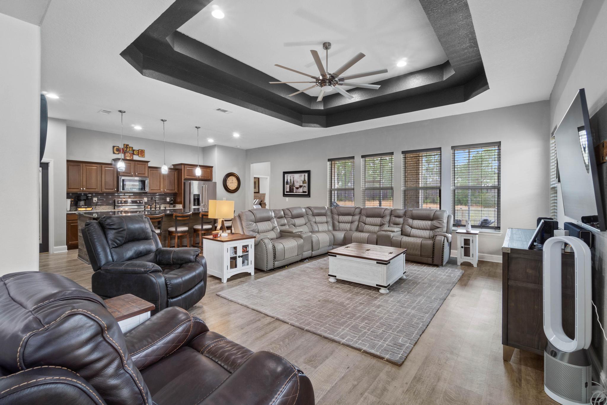 NO RECORDED SUBDIVISION - Residential