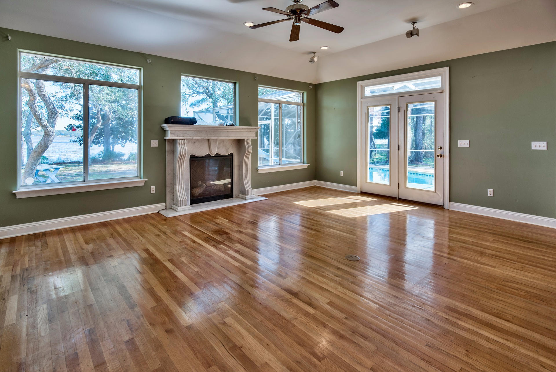 ROCKY BAYOU SHORES - Residential