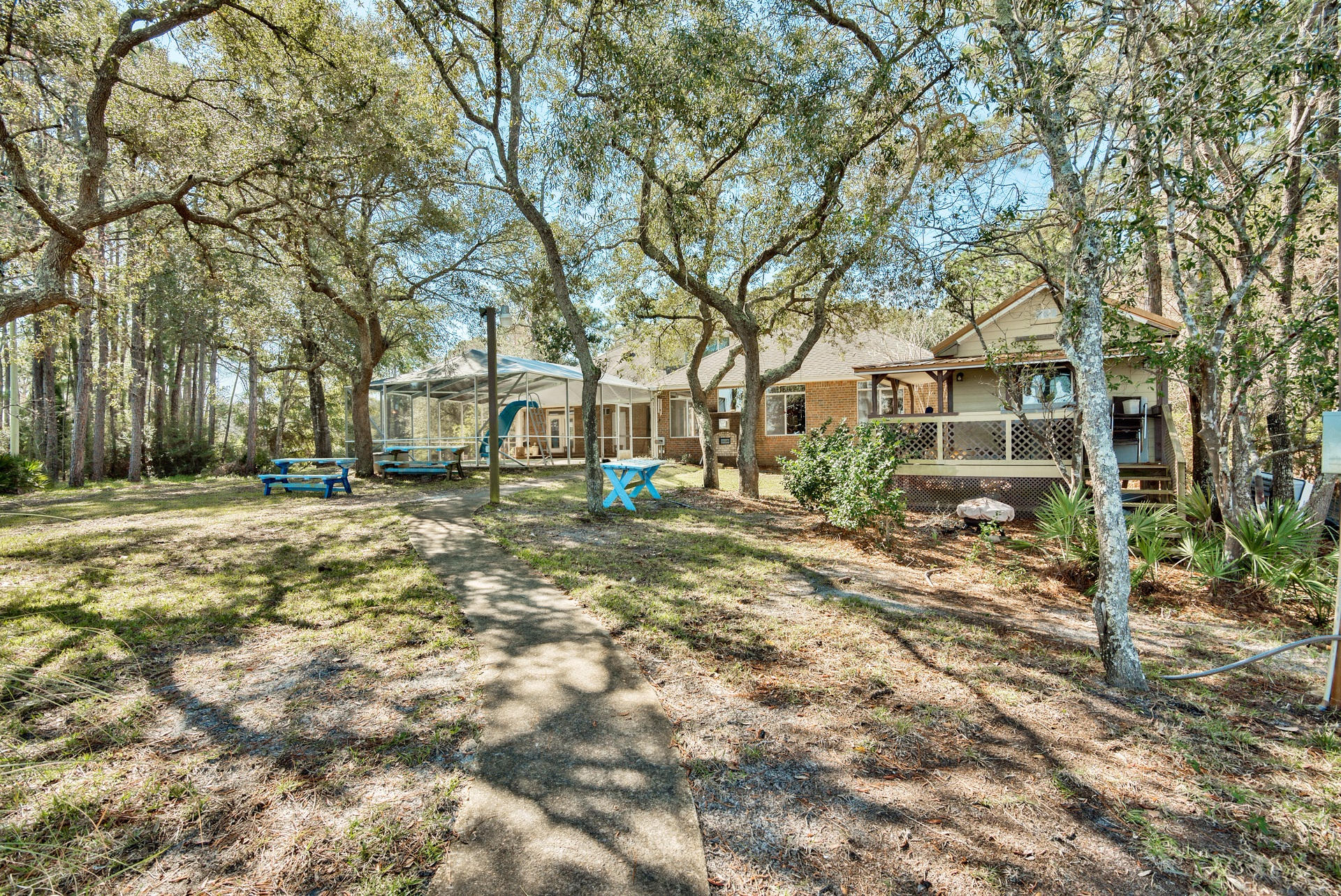 ROCKY BAYOU SHORES - Residential