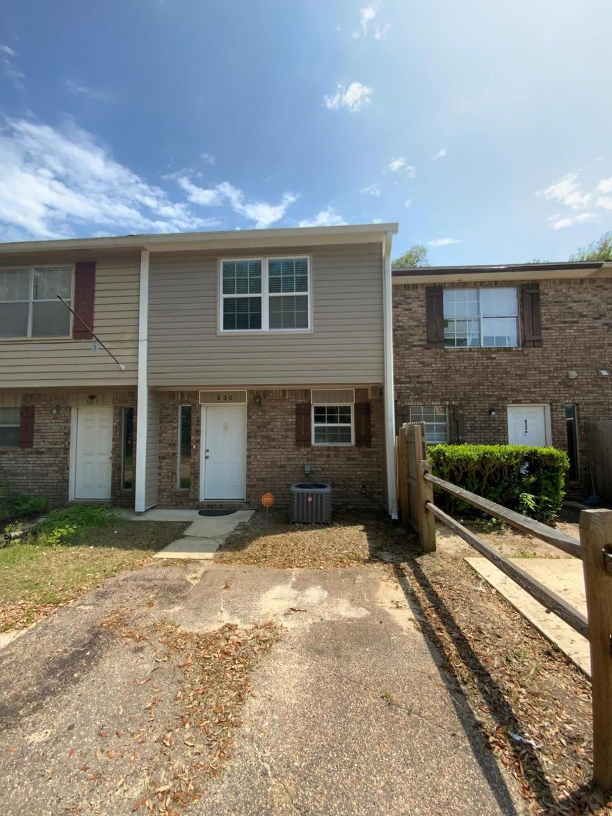 Centrally located townhome that backs up to FWB golf course. Master bedroom features private balcony with golf course views. Has spacious downstairs living area to include dining room, kitchen, half bath, and laundry room. Fenced in back yard with storage. HVAC and all appliances have been replaced in the last few years. Background and credit check mandatory.