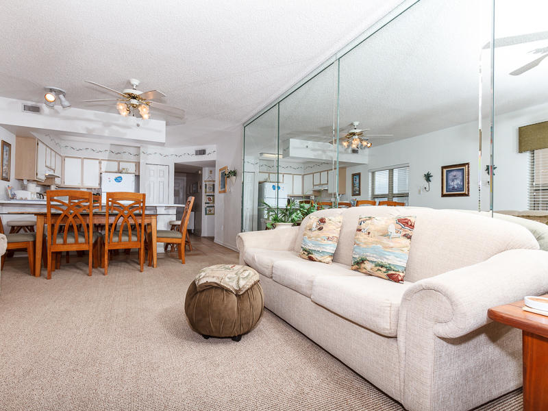 EMERALD TOWERS WEST CONDO - Residential