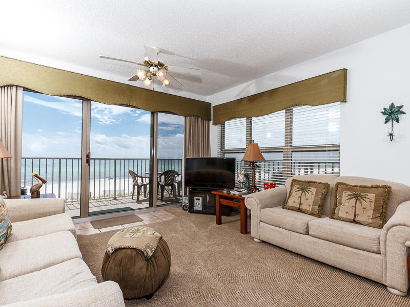 EMERALD TOWERS WEST CONDO - Residential