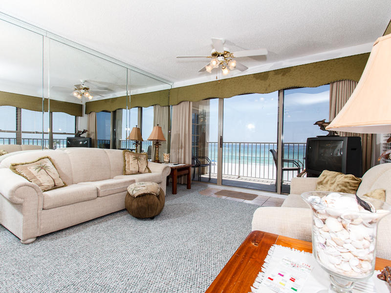 EMERALD TOWERS WEST CONDO - Residential